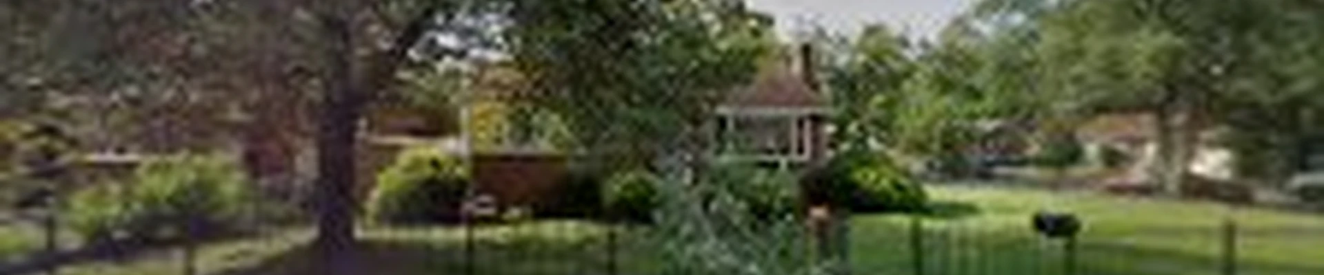 EAGLE PROPERTY SERVICE