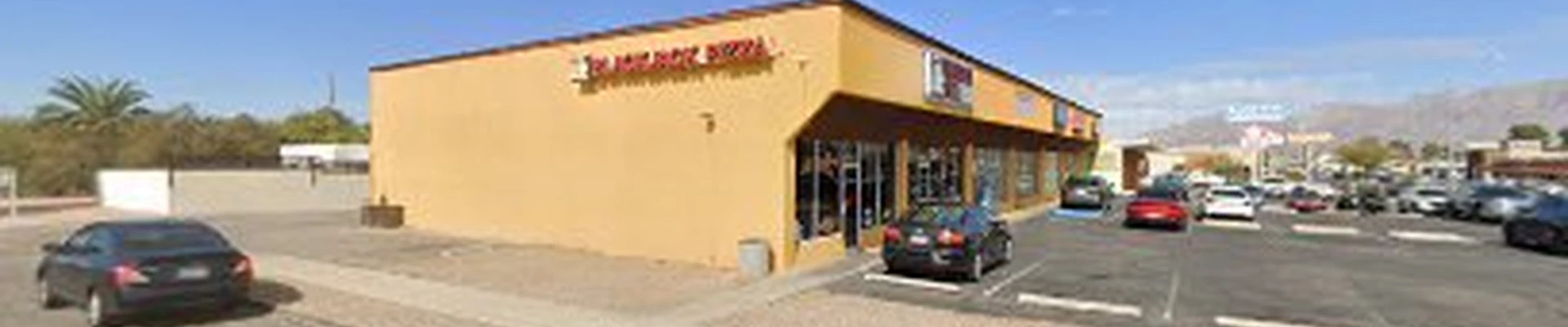 Desert West Cleaning Specialist