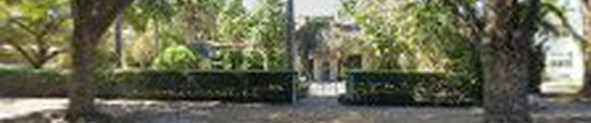 Ocean Pool Cleaning Services