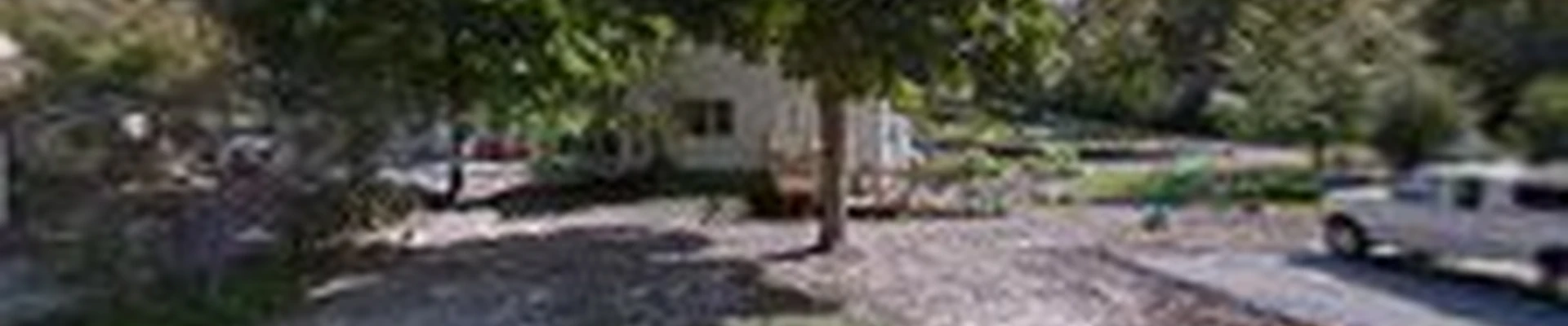 Huskins Services LLC