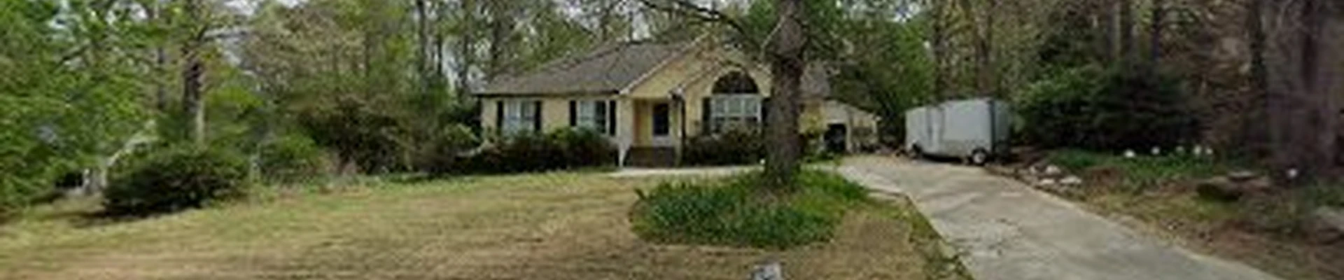 Affordable Triangle Seamless Gutters