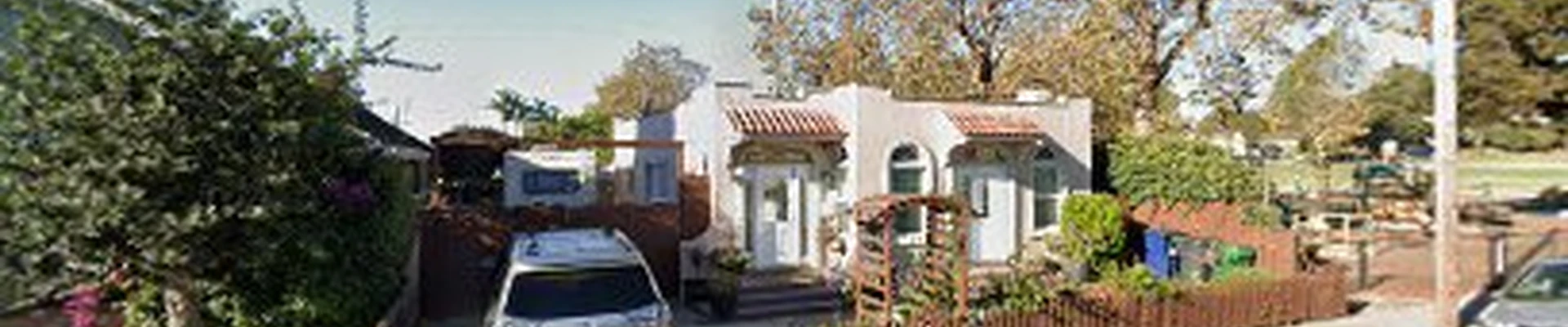 Bright Luxe Cleaning Services LLC