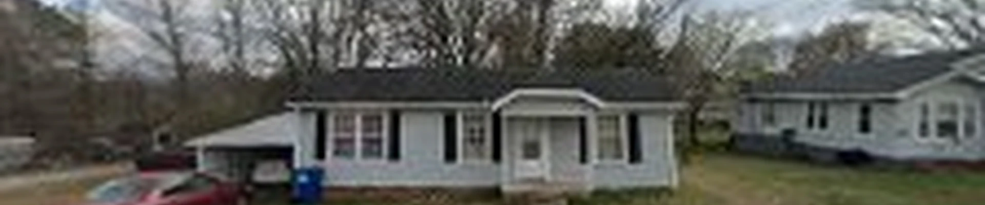 Leslie's cleaning service & paint
