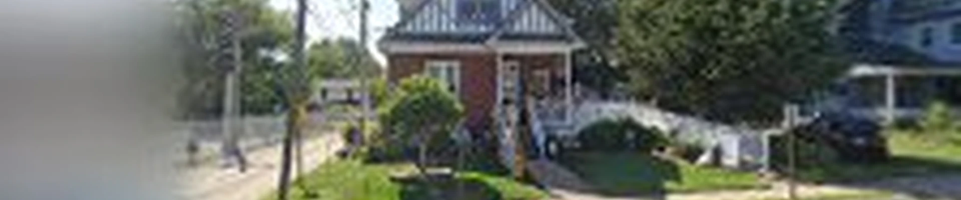 Art's Custom Seamless Gutters