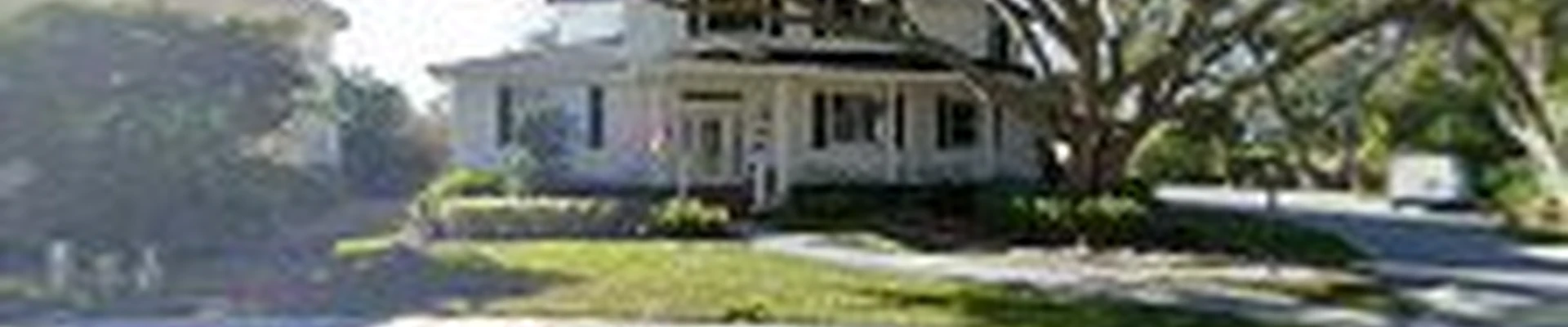 Chris' Carpet Service & Water Restoration