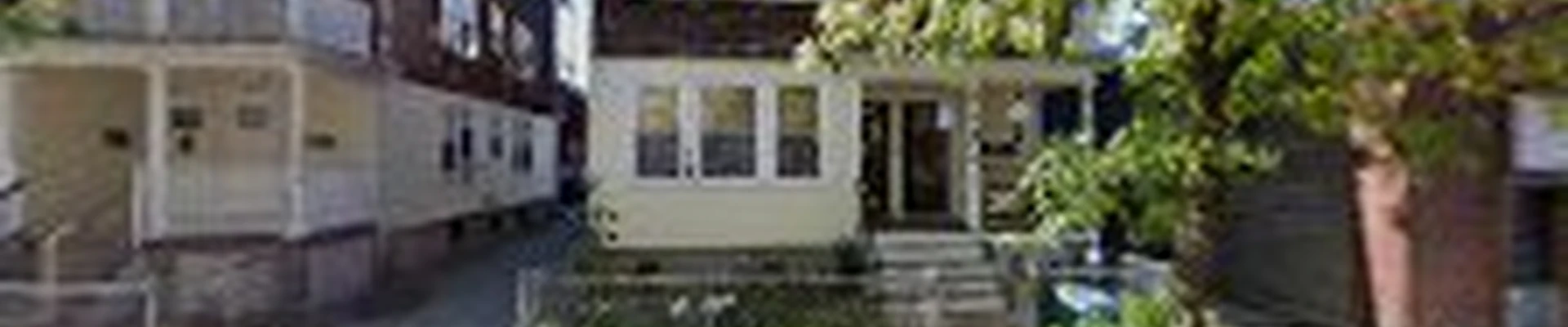 Bee clean housekeeping