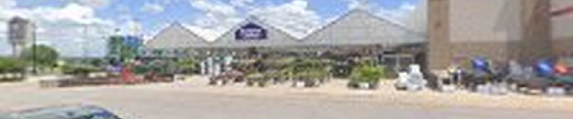 Lowe's Garden Center