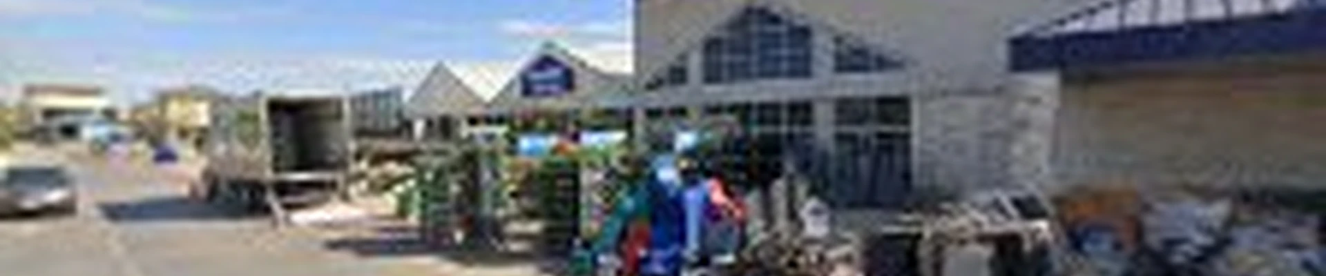 Lowe's Garden Center