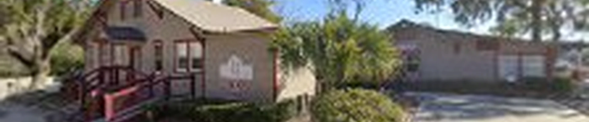 Cavender Lawns LLC