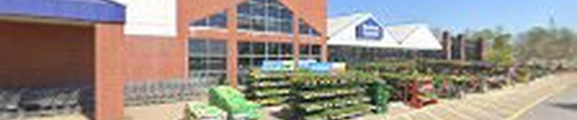 Lowe's Garden Center