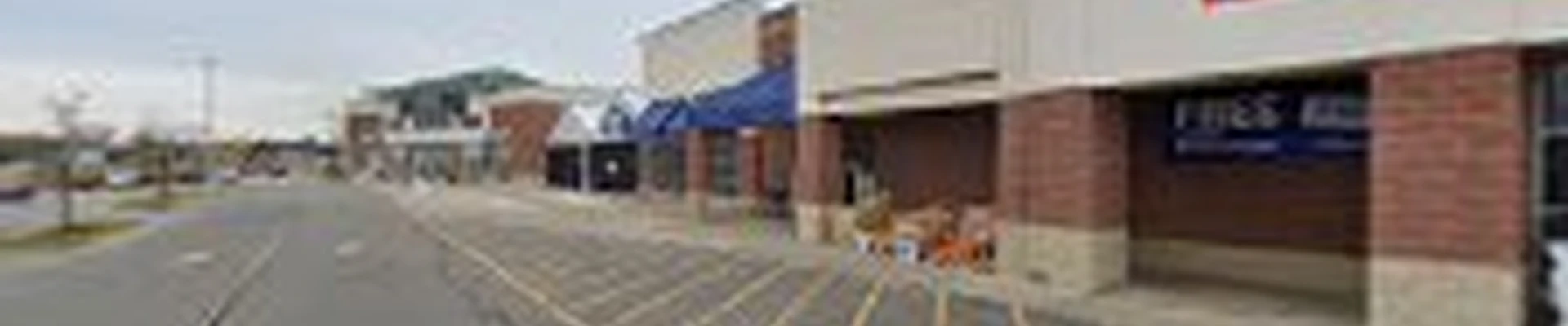 Lowe's Garden Center