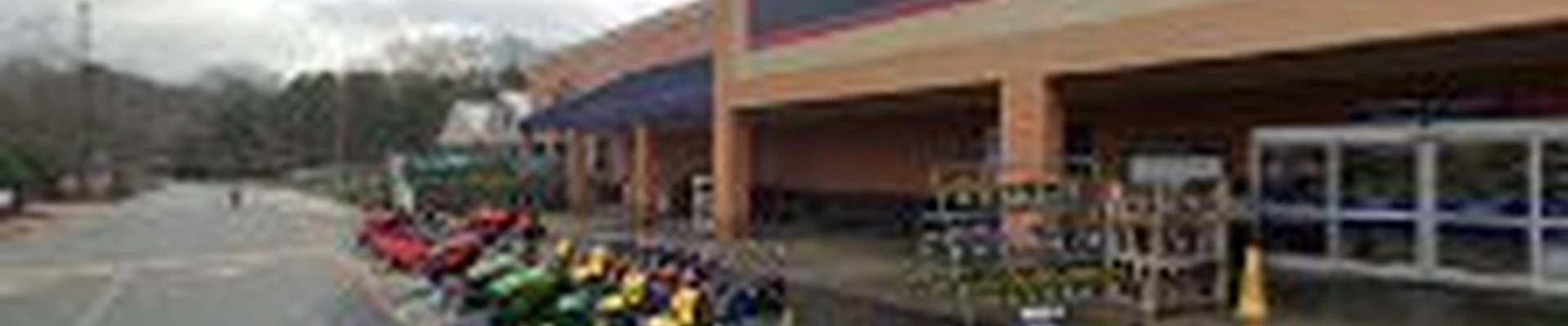 Lowe's Garden Center