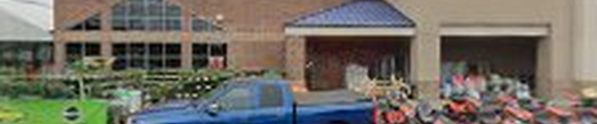 Lowe's Garden Center