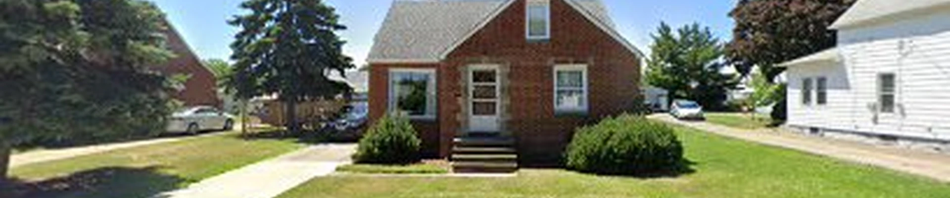 4 Seasons Lawn Care & Snow Removal