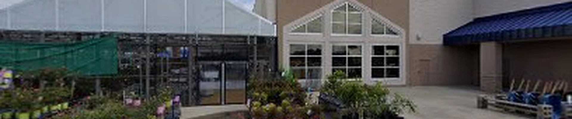 Lowe's Garden Center