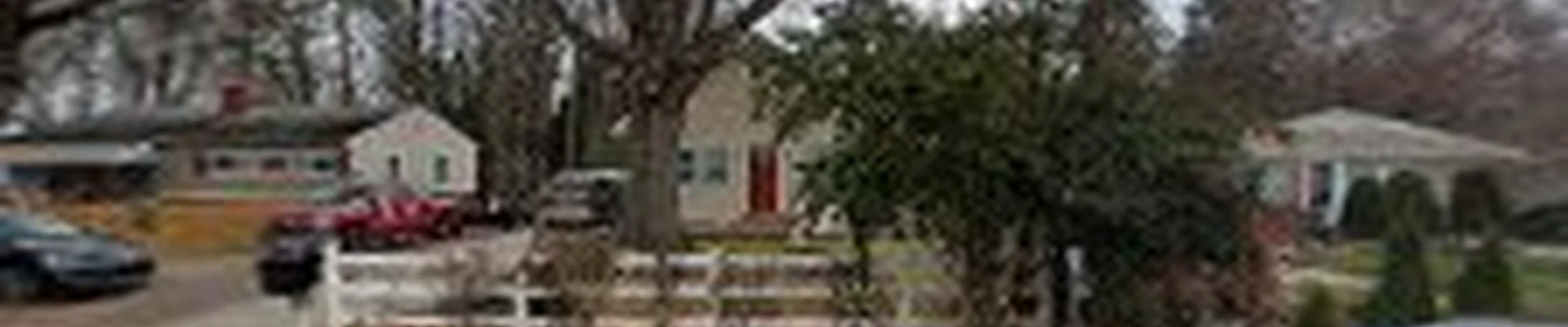 Living Lawn Care Service INC