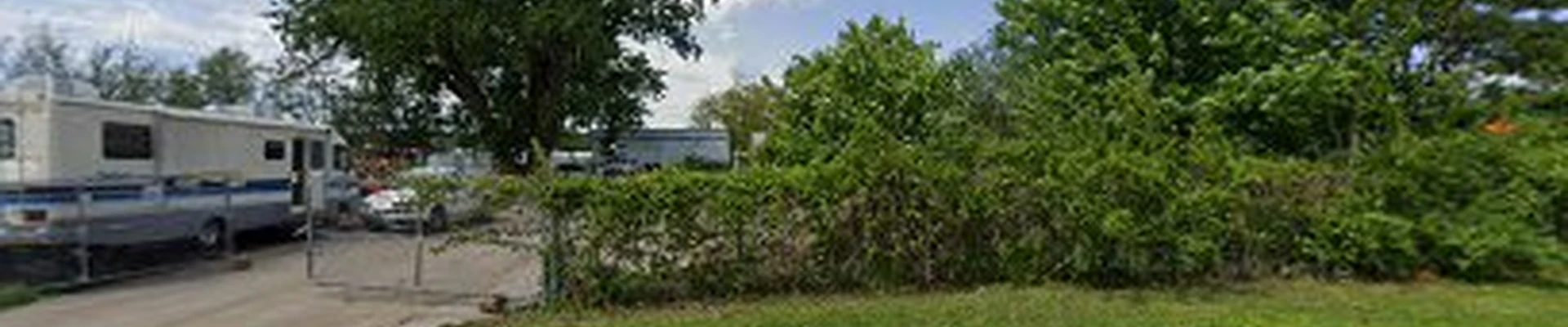 Bennett Tree Service, PO Box 345, Johnston, IA
