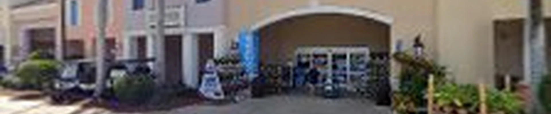 Lowe's Garden Center