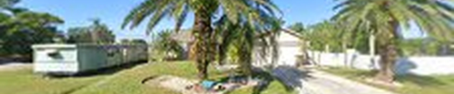 Dee & T's Pro Tree - Landscape Service