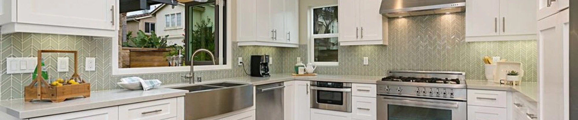 APEX Kitchen Cabinets & Granite Countertops