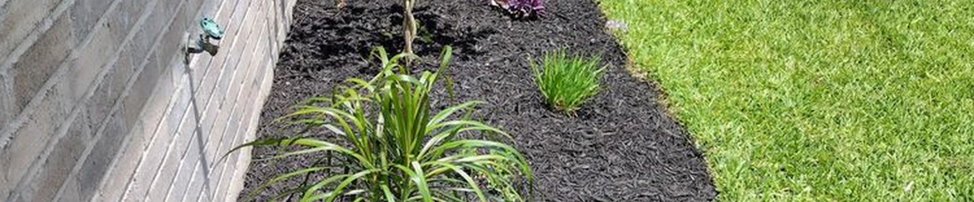 J N A  Lawn and Garden Service