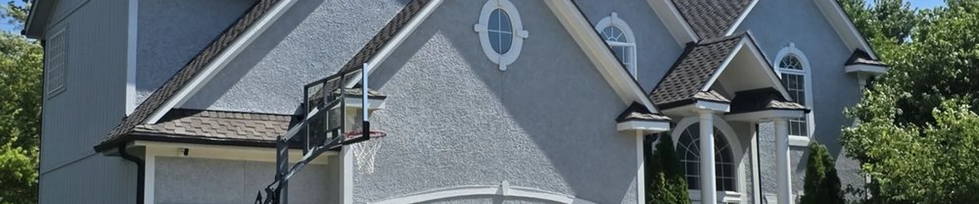 Red-tail Roofing