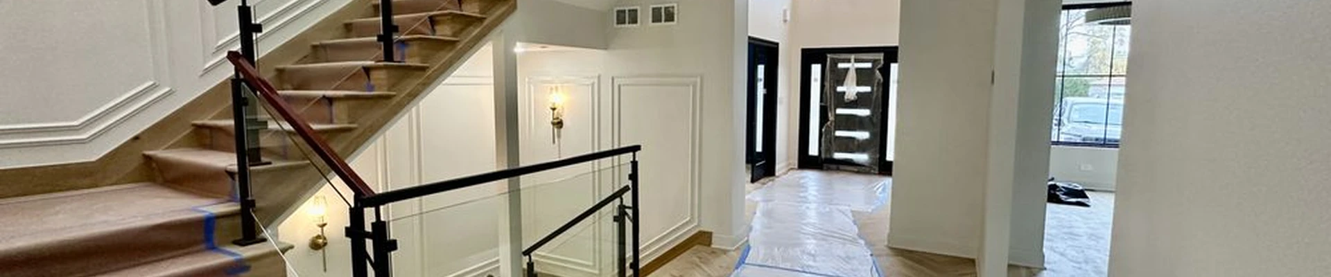 Ashland Glass & Mirror Design