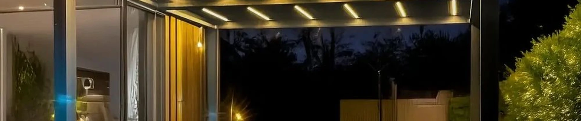 Double T Screened Patios