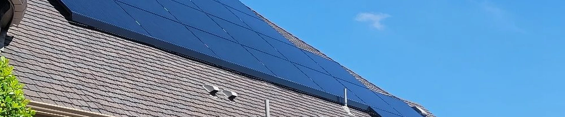 Power Up Solar Cleaning
