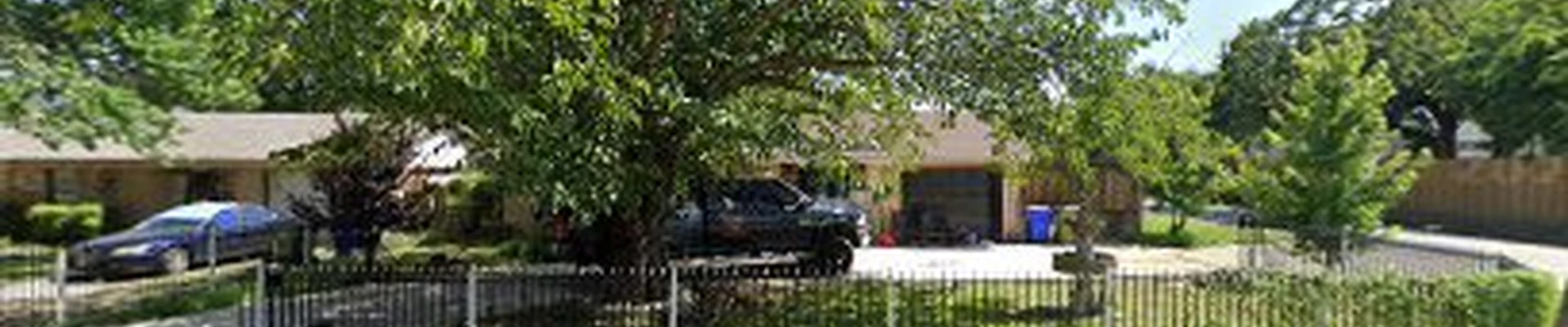 CHAIREZ Heavy Machinery And Plumbing.