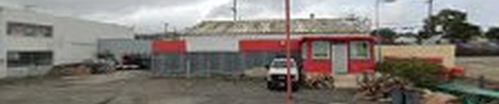 Wells Plumbing & Heating Supply (Golden Jeng Plumbing Supply)