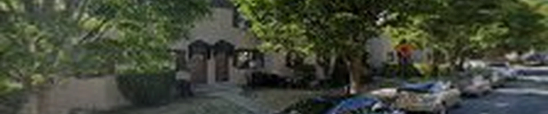 Azoulay Contracting & Design