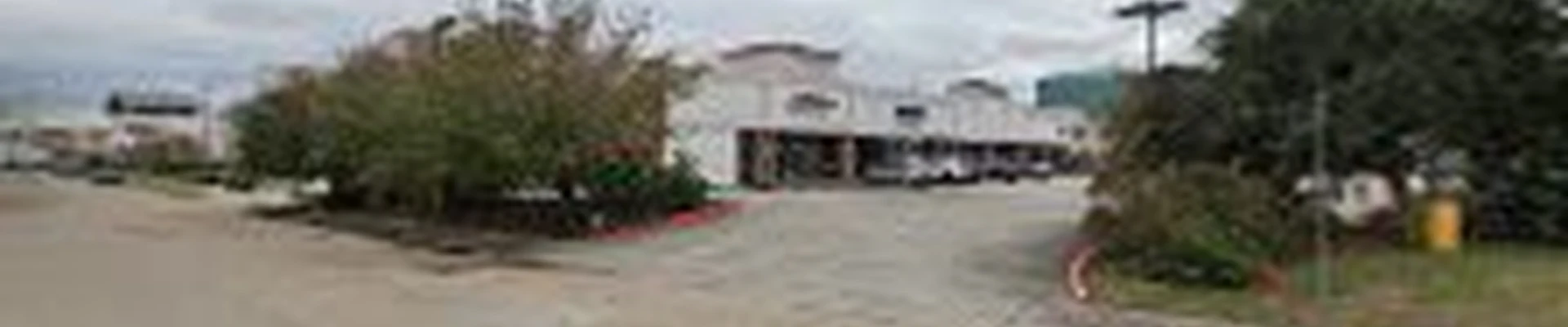 J Kitchen Cabinets & Granites