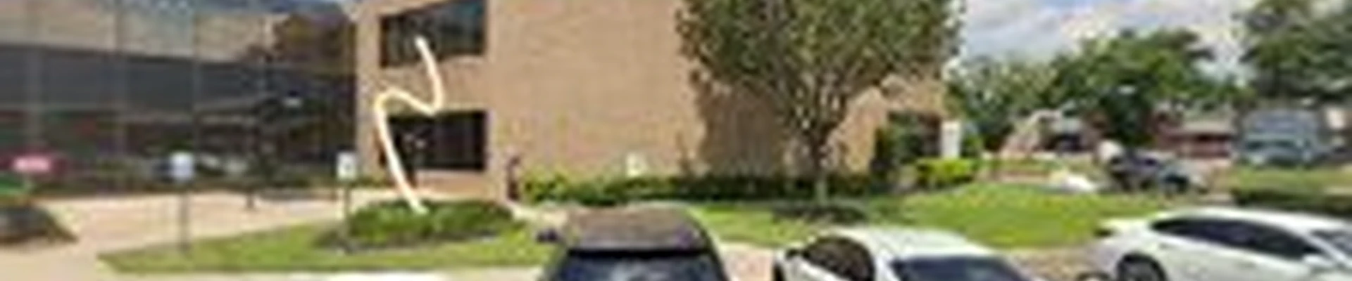 Delux Contractors LLC