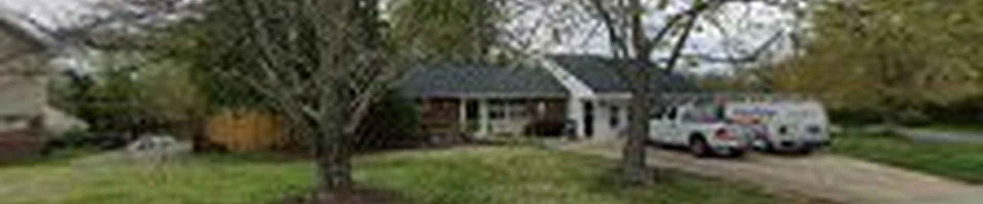 CUSTOM COLORS House Painting