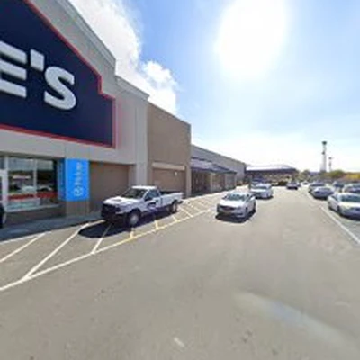 Lowe's Garden Center