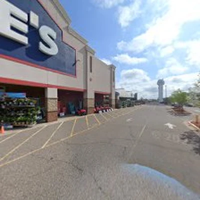 Lowe's Garden Center