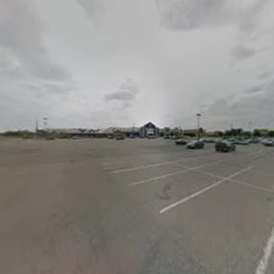 Lowe's Garden Center
