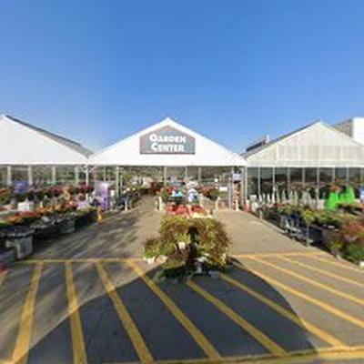 Lowe's Garden Center