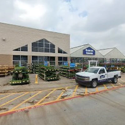 Lowe's Garden Center