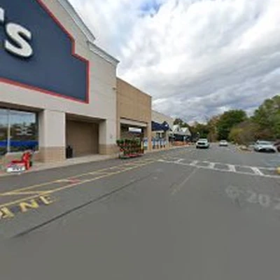 Lowe's Garden Center
