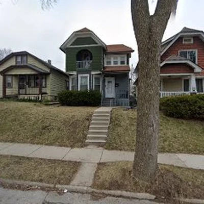 Lakefront Construction & Remodeling