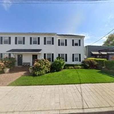 Scanlon's Lawn & Landscape Service Inc.