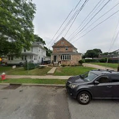Metropolitan Tree & Landscaping Corp
