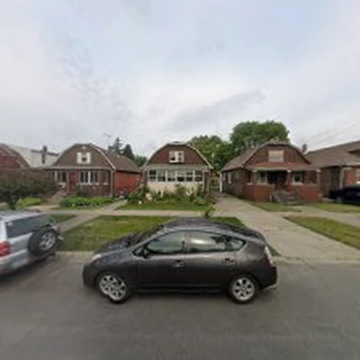 LAKESHORE TREE PROS & LANDSCAPING LLC