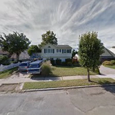 Augusta Lawn Care of Westbury