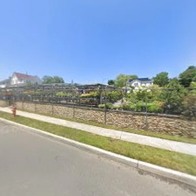 North Shore Garden Center