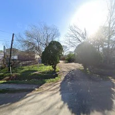 Green Pride Lawn & Landscaping, LLC