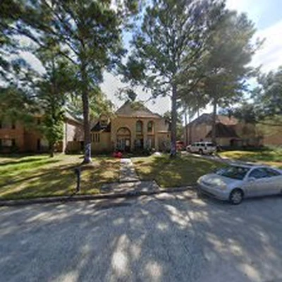 CrescentScapes Lawn Care & Landscaping