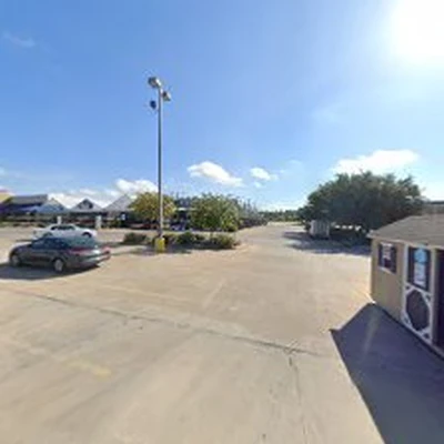 Lowe's Garden Center